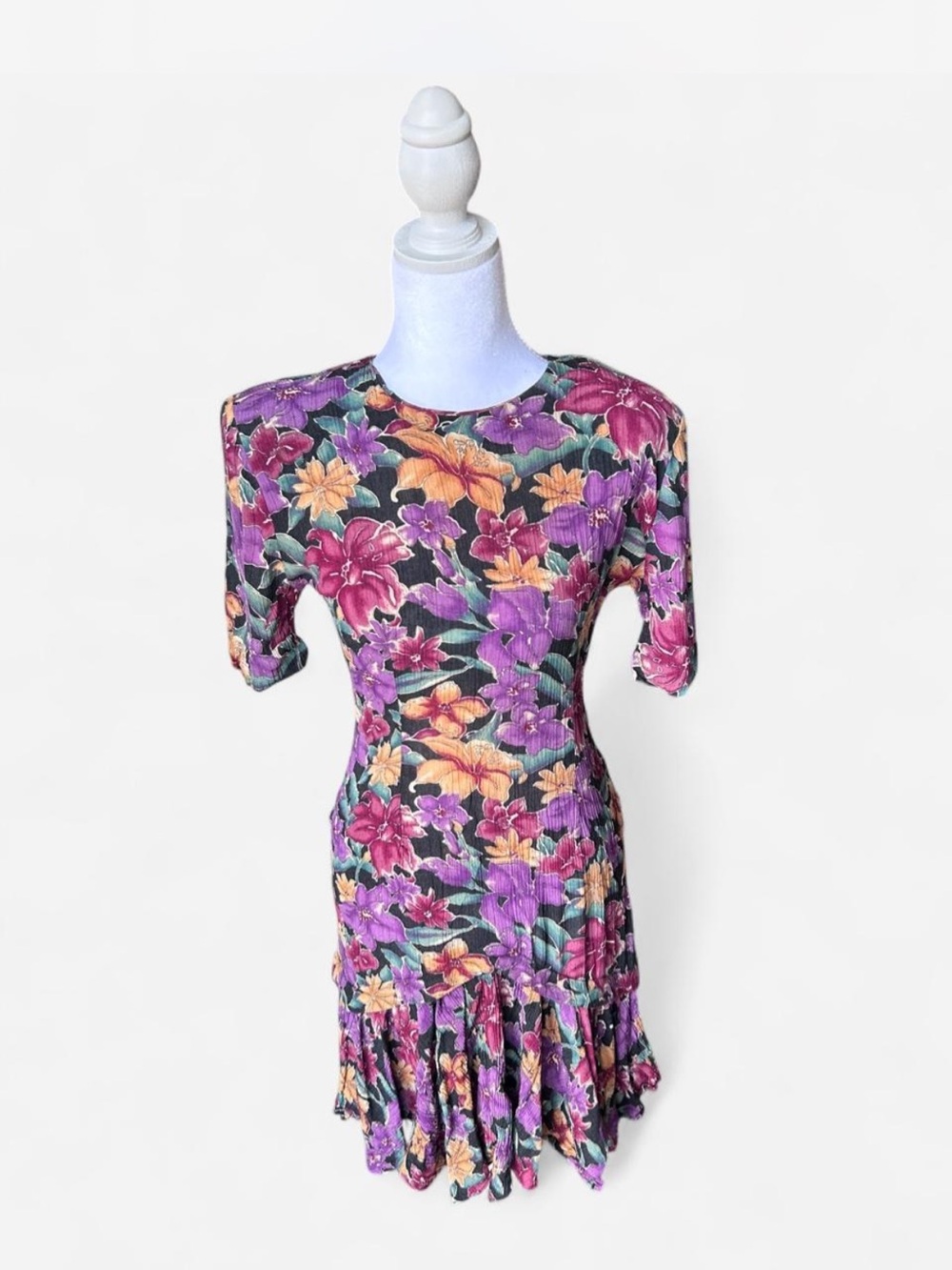VINTAGE 80s/90s Ansley Floral Plissé Ruffle Dress